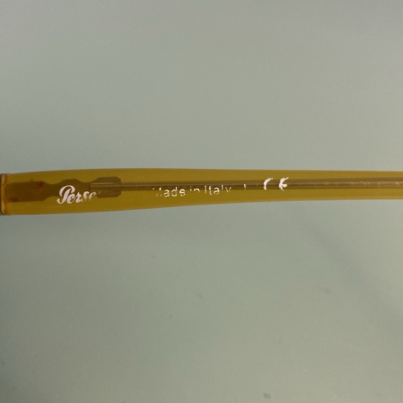 Persol / Men’s Sunglasses / Miele with Blue Lenses - Picture 7 of 12